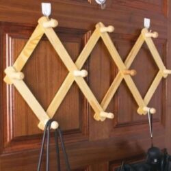 Collapsible Bag Hanger